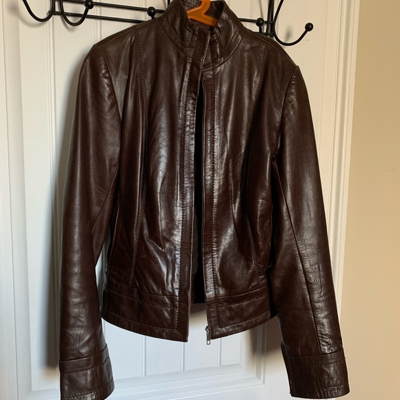 New condition brown leather jacket - Picture 1 of 5